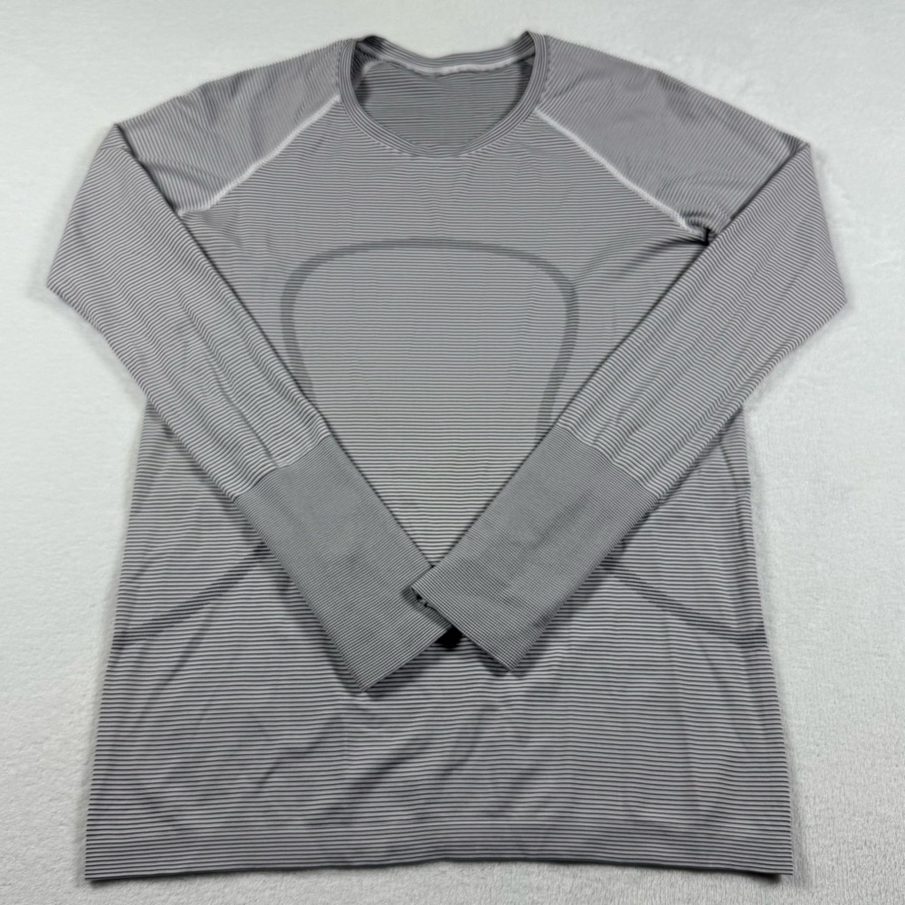 Lululemon Swiftly Tech 2.0 Long Sleeve T-Shirt White & Black Striped